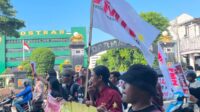 aksi perisai geruduk markas tni