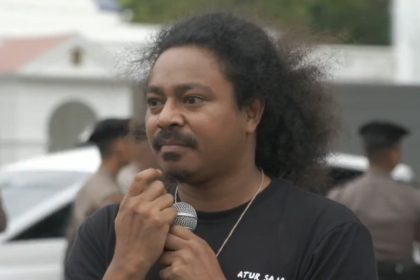 deodatus sunda se,direktur institut marhaenisme 27