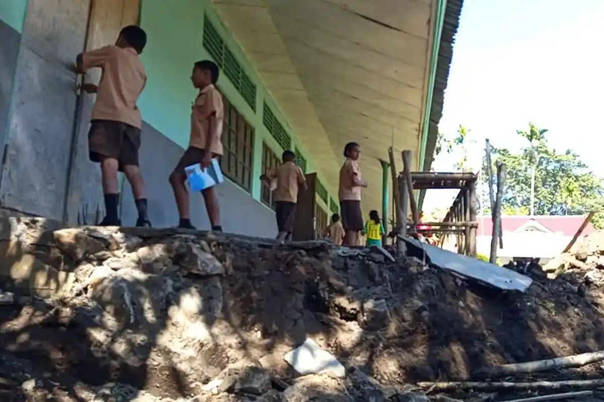 viral sekolah digusur untuk kopdes